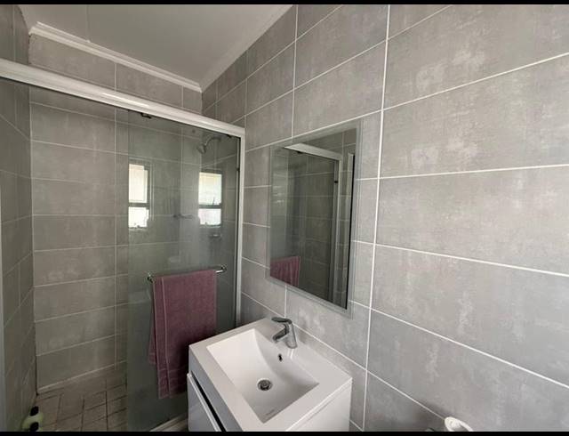 1 BEDROOM PROPERTY TO RENT IN KYALAMI AH